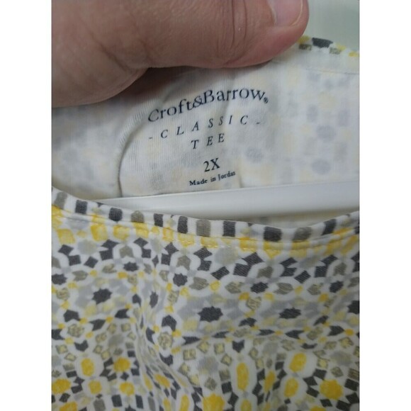 $ Croft And Barrow Short Sleeve Yellow White Grey Classic Tee. Size 2X - Picture 6 of 9